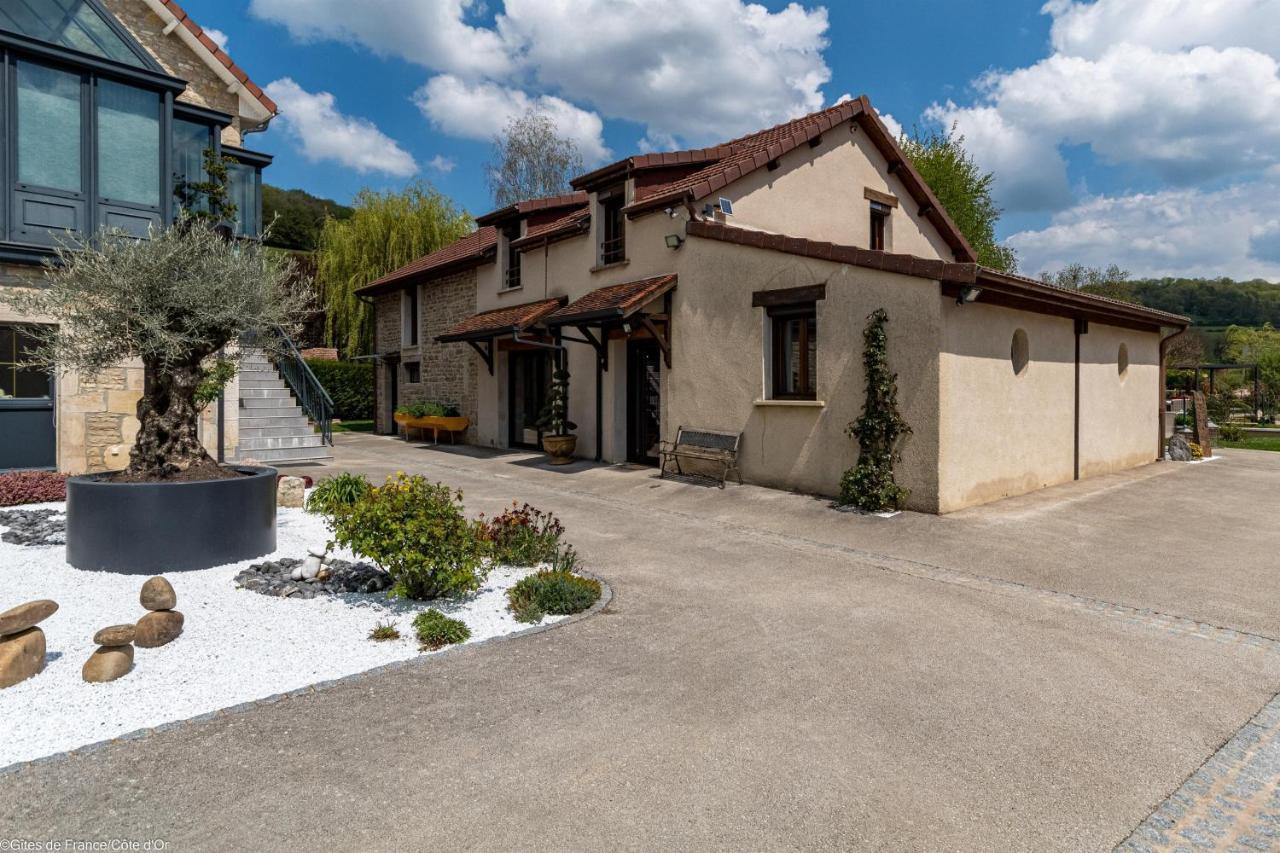 Les gîtes du Griffon le Pin Aubigny-les-Sombernon Extérieur photo